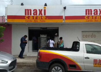 El cierre de tiendas Maxicarne traerá desempleo.