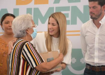 Patricia Lobeira Rodríguez dijo que espera llegar a 40 mil familias cada mes.