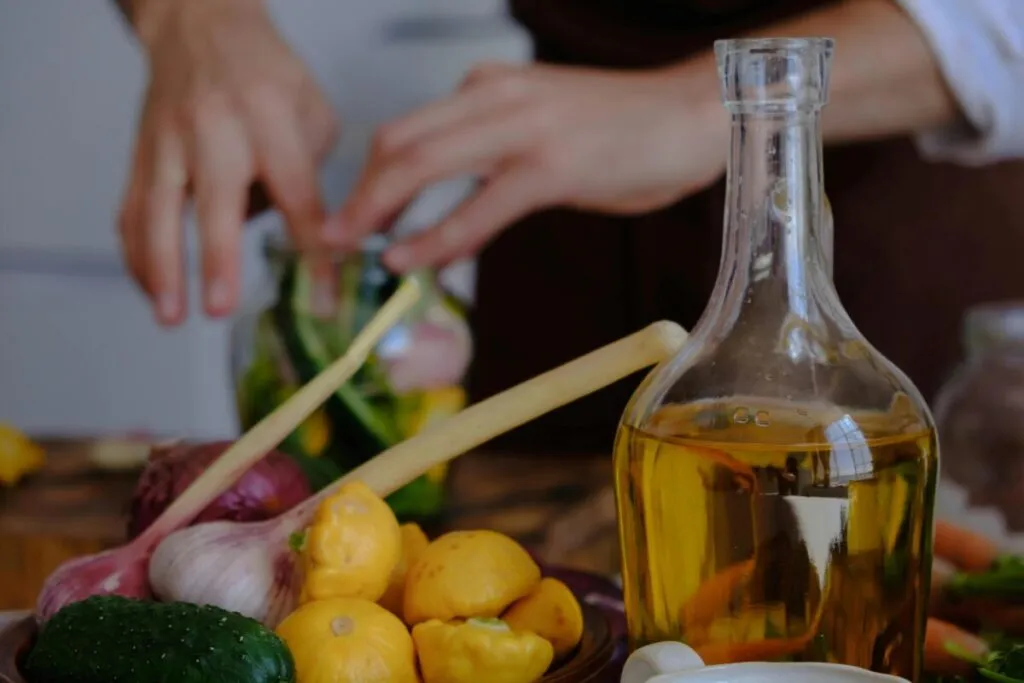 Aceite de girasol en cocina española y su impacto en la energía diaria