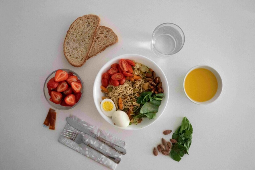 Familias españolas enfrentan retos y oportunidades para mantener hábitos de alimentación saludable en casa