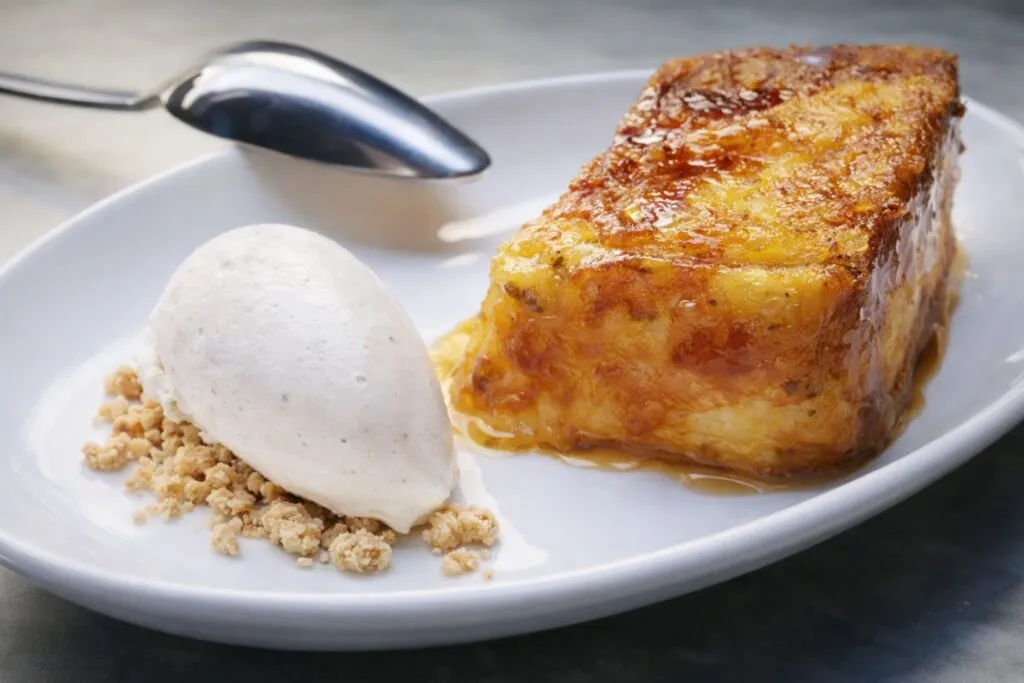 torrijas pueden influir en la microbiota intestinal por su contenido en azúcar y grasas en España y México