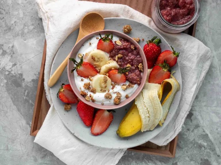 Alimentos saciantes con proteínas y fibra que ayudan a controlar el apetito y favorecen una alimentación equilibrada.