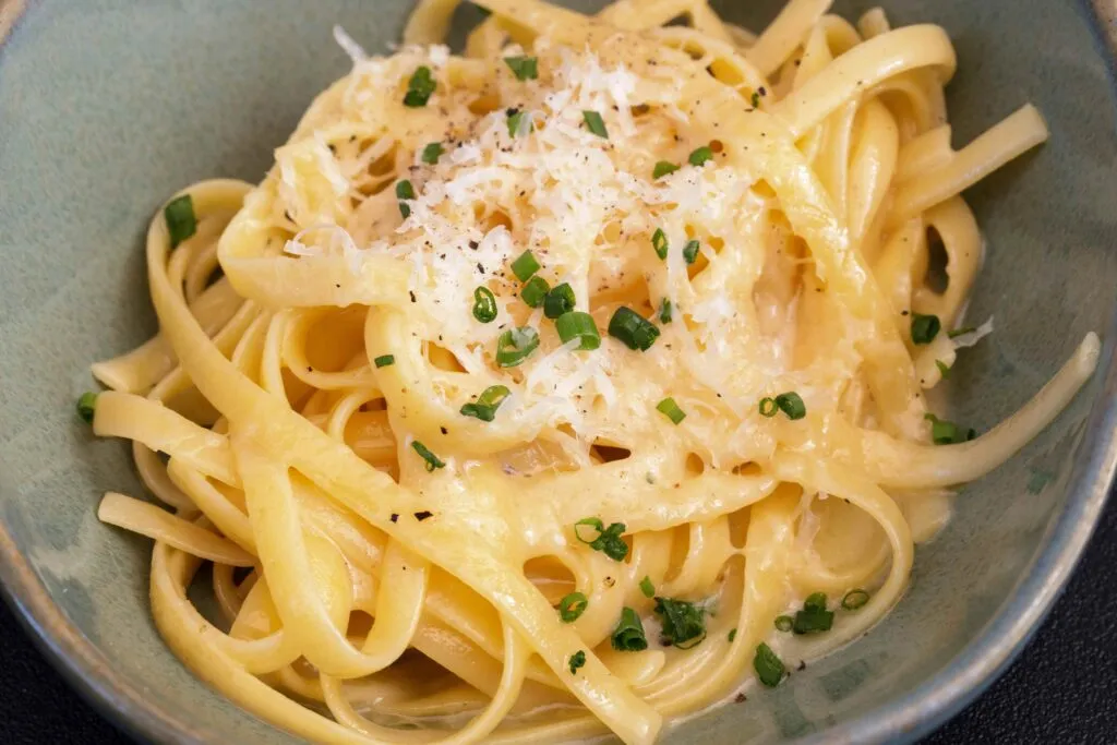 Pastas fáciles preparadas con ingredientes frescos para comidas rápidas y equilibradas.
