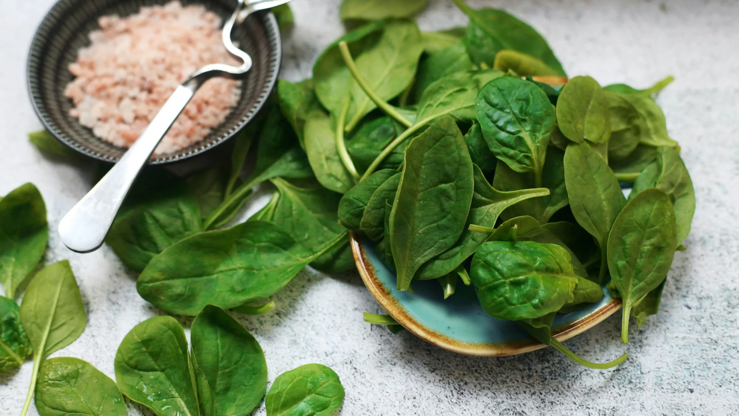 Verduras para dieta keto bajas en carbohidratos y ricas en fibra para una alimentación diaria variada.